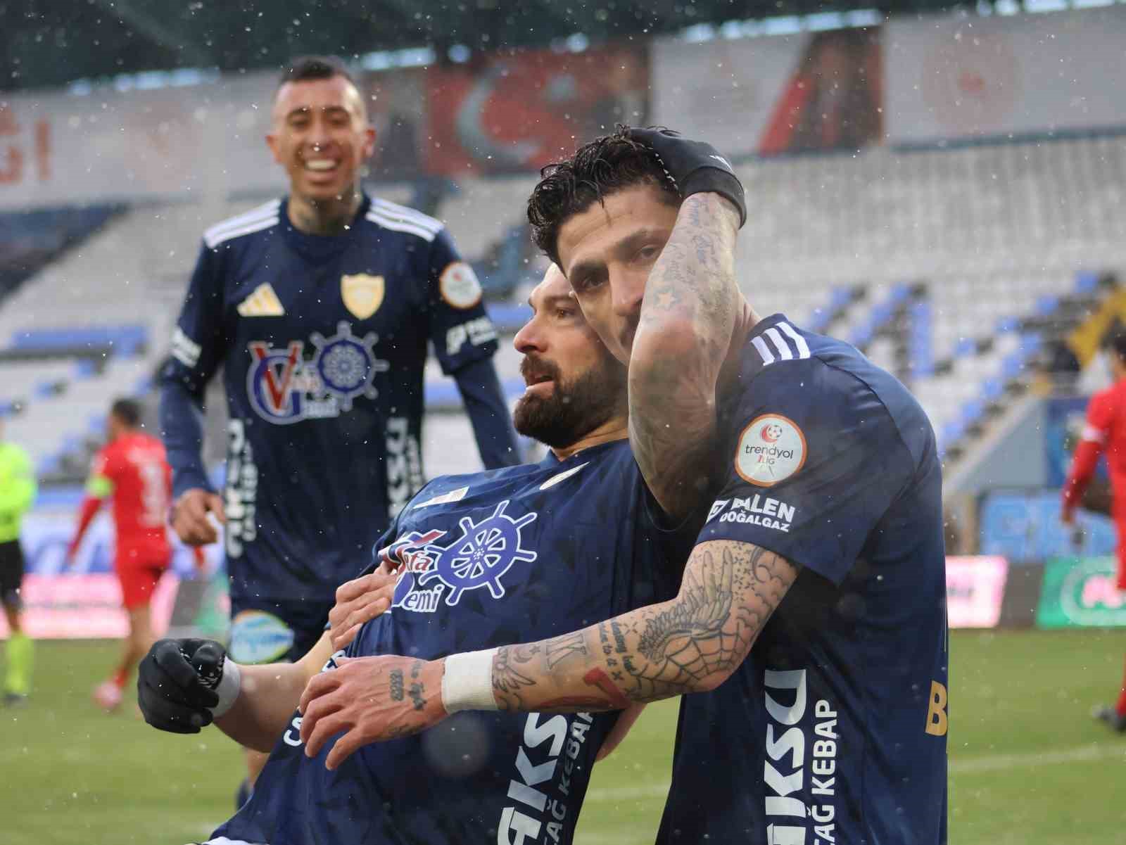 Trendyol 1. Lig: Erzurumspor FK: 2 - Boluspor: 0 22 trendyol 1 lig erzurumspor fk 2 boluspor 0 18 5S6GWt33