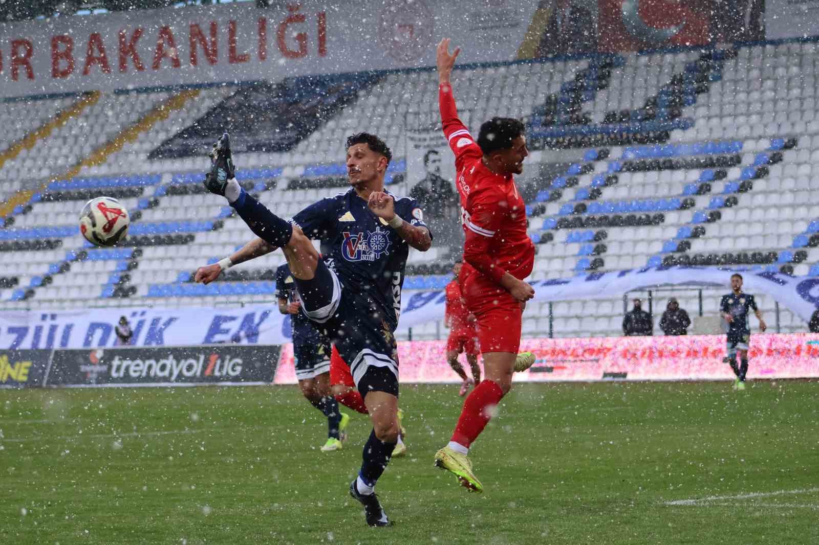 Trendyol 1. Lig: Erzurumspor FK: 2 - Boluspor: 0 6 trendyol 1 lig erzurumspor fk 2 boluspor 0 2 ROkCAqZ6