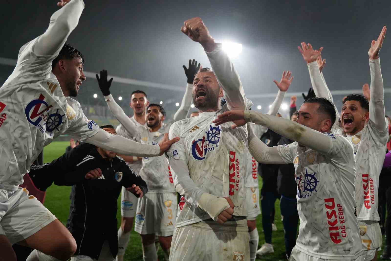 Trendyol 1. Lig: Esenler Erokspor: 0 - Erzurumspor FK: 2 14 trendyol 1 lig esenler erokspor 0 erzurumspor fk 2 10 4P394me7