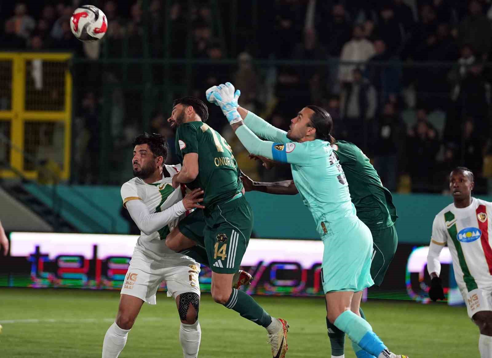 Trendyol 1. Lig: Esenler Erokspor: 1 - Amed Sportif Faaliyetler: 1 15 trendyol 1 lig esenler erokspor 1 amed sportif faaliyetler 1 11 RAXRIZFm