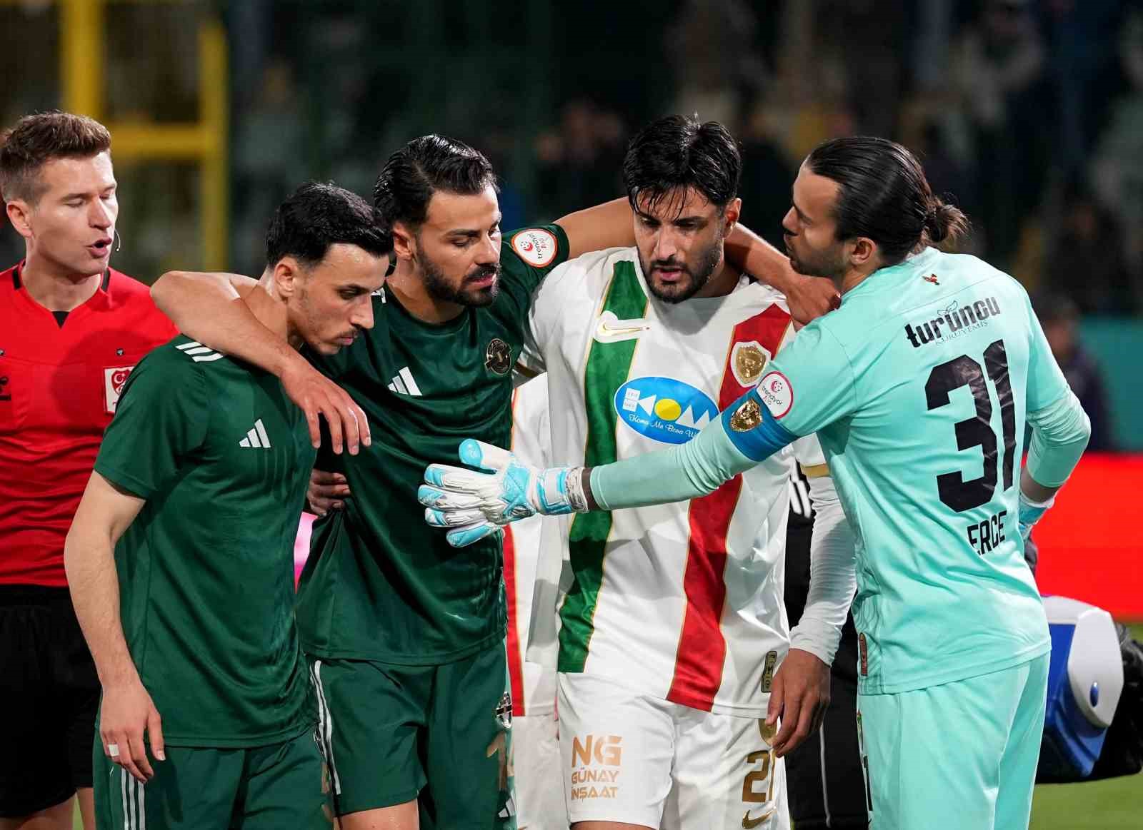 Trendyol 1. Lig: Esenler Erokspor: 1 - Amed Sportif Faaliyetler: 1 16 trendyol 1 lig esenler erokspor 1 amed sportif faaliyetler 1 12 OzK9qlfV