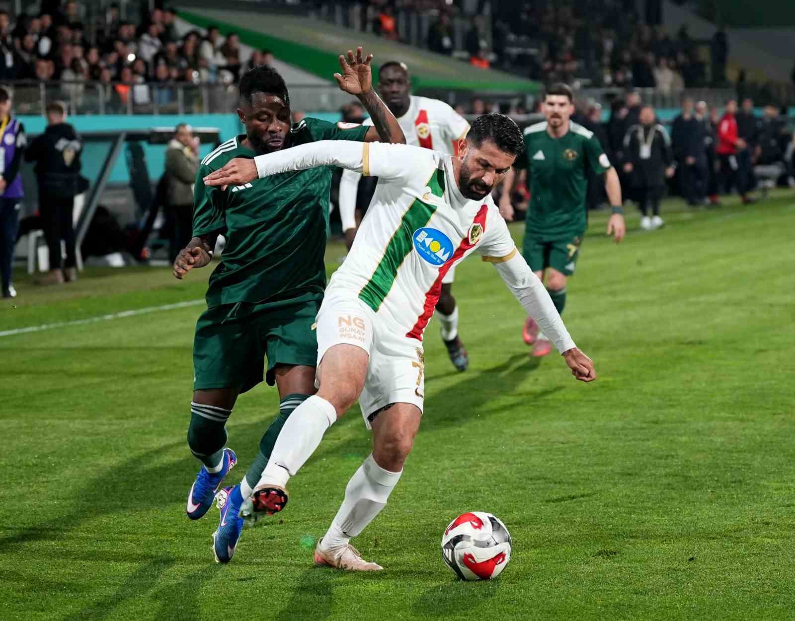Trendyol 1. Lig: Esenler Erokspor: 1 - Amed Sportif Faaliyetler: 1 38 trendyol 1 lig esenler erokspor 1 amed sportif faaliyetler 1 34 iOpQqypX
