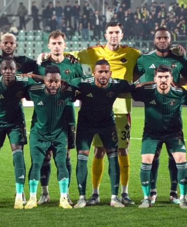trendyol-1-lig-esenler-erokspor-3-corum-fk-1-TeC1XEGW.jpg