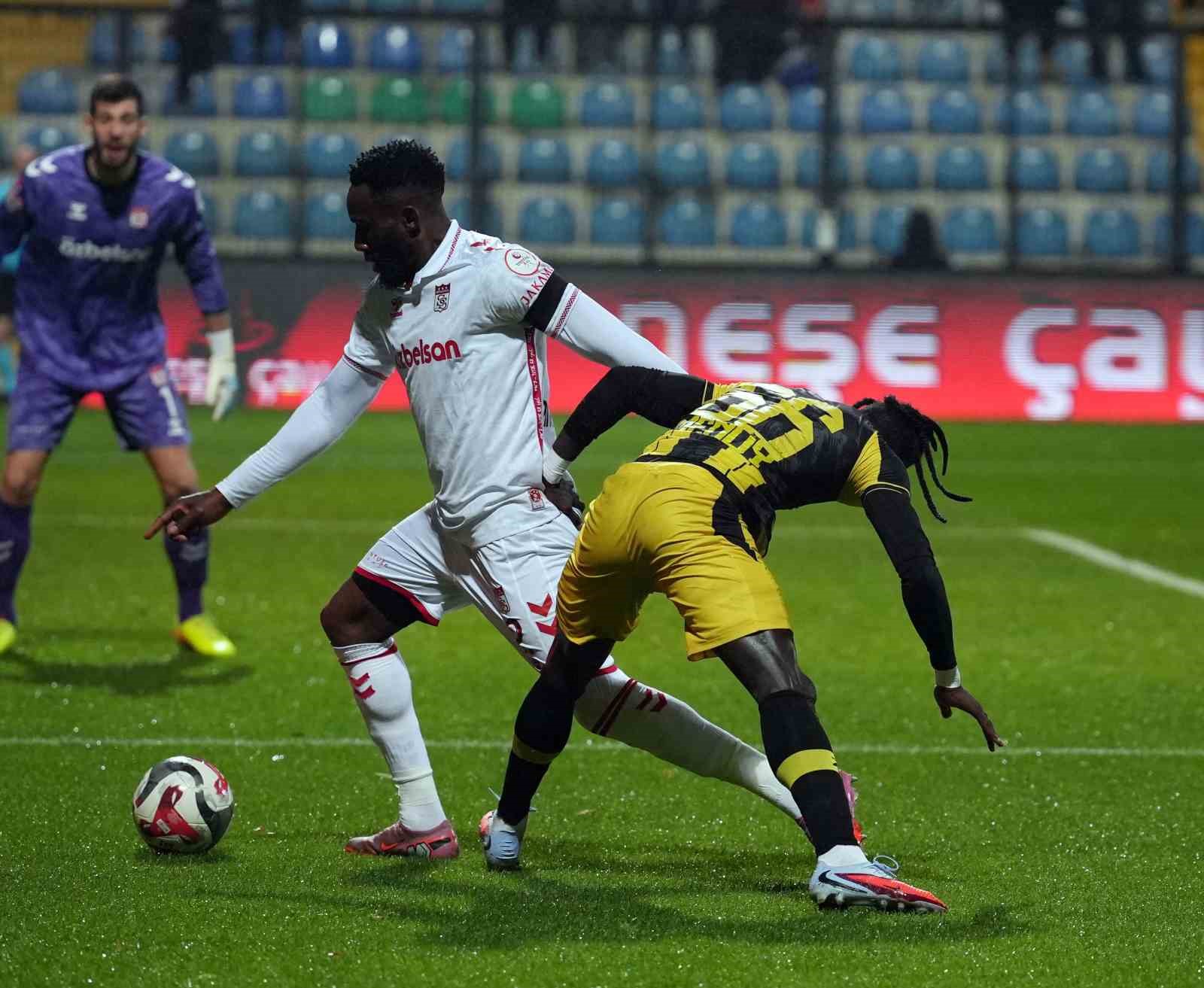 Trendyol 1. Lig: İstanbulspor: 2 - Özbelsan Sivasspor: 1 23 trendyol 1 lig istanbulspor 2 ozbelsan sivasspor 1 19 COcniA3r