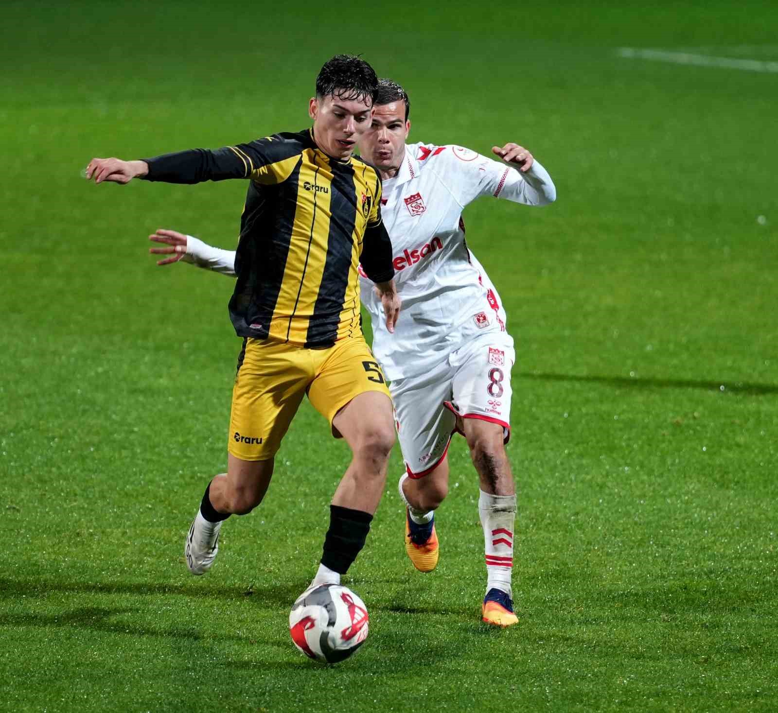 Trendyol 1. Lig: İstanbulspor: 2 - Özbelsan Sivasspor: 1 11 trendyol 1 lig istanbulspor 2 ozbelsan sivasspor 1 7 uhvrPaU9