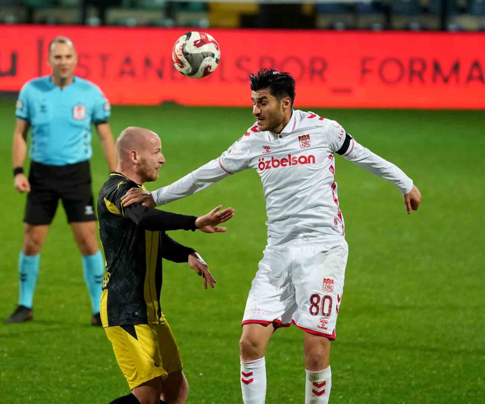 Trendyol 1. Lig: İstanbulspor: 2 - Özbelsan Sivasspor: 1 12 trendyol 1 lig istanbulspor 2 ozbelsan sivasspor 1 8 O3heBsNJ