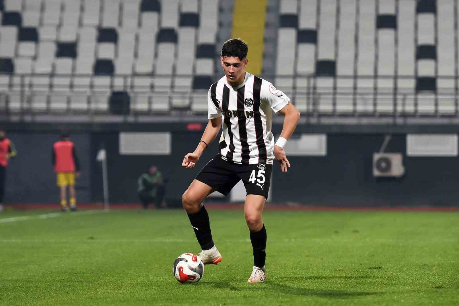 trendyol 1 lig manisa fk 1 istanbulspor 0 7 3mgYLwGI