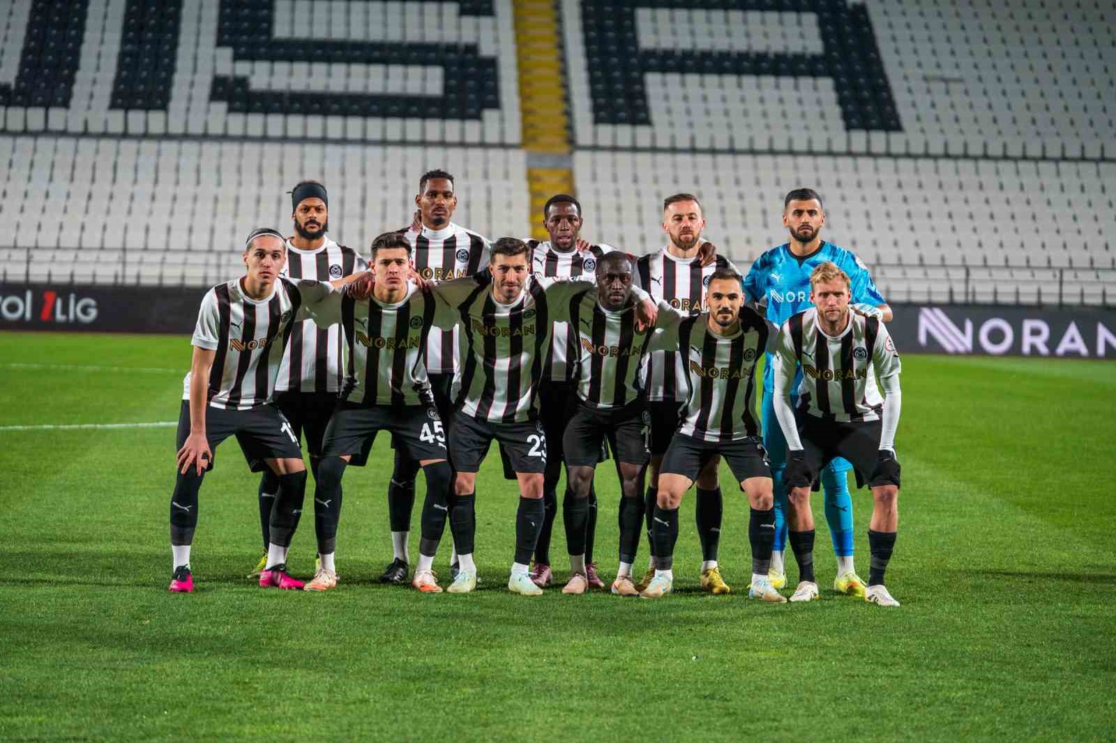 Trendyol 1. Lig: Manisa FK: 1 - Ümraniyespor: 0 6 trendyol 1 lig manisa fk 1 umraniyespor 0 2