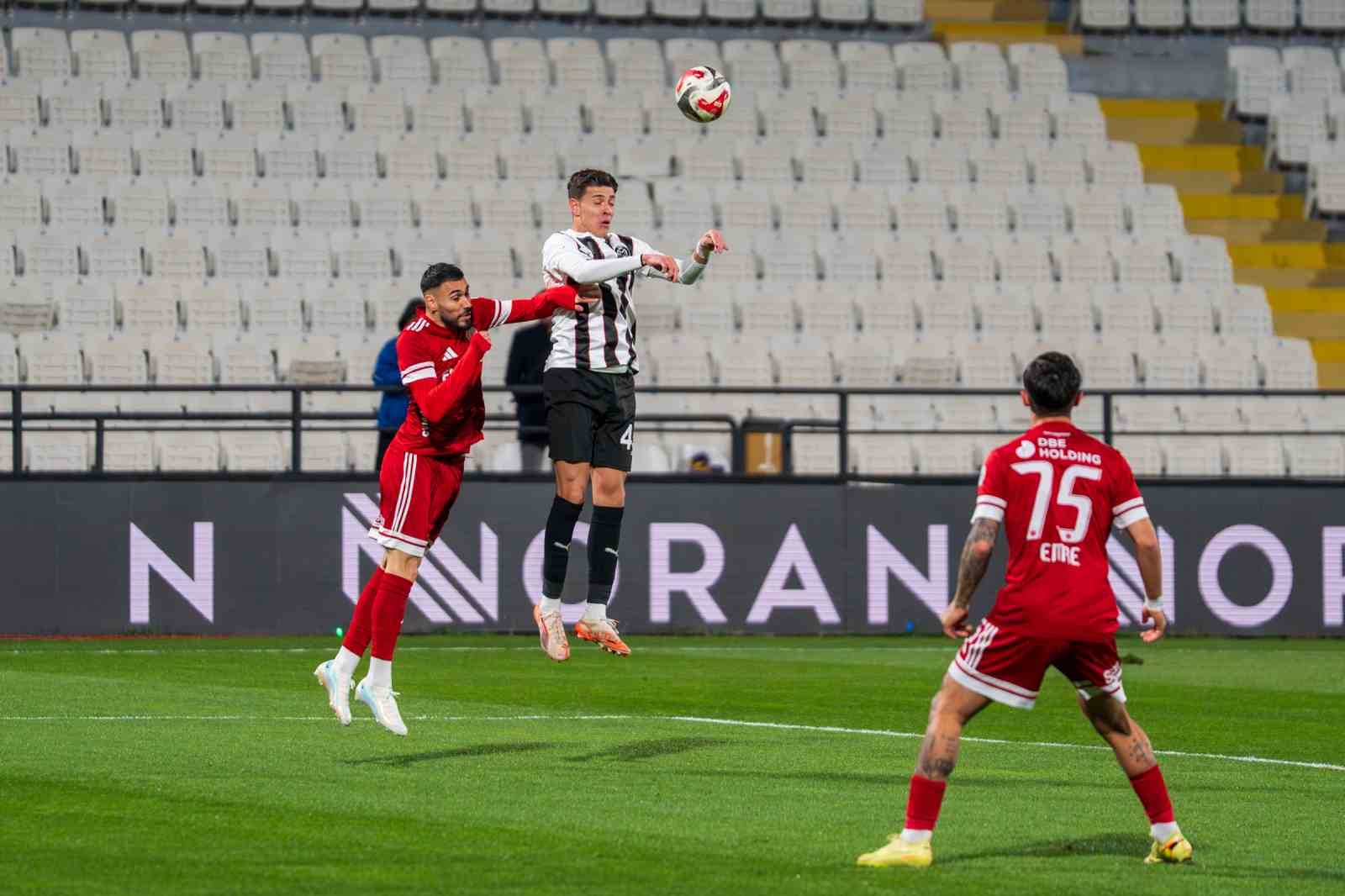 Trendyol 1. Lig: Manisa FK: 1 - Ümraniyespor: 0 10 trendyol 1 lig manisa fk 1 umraniyespor 0 6 qD4avm7p