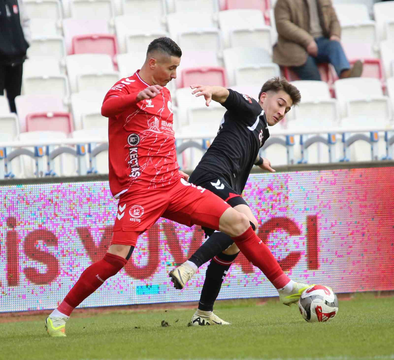 Trendyol 1. Lig: Özbelsan Sivasspor: 0 - Ankara Keçiörengücü: 1 15 trendyol 1 lig ozbelsan sivasspor 0 ankara keciorengucu 1 11