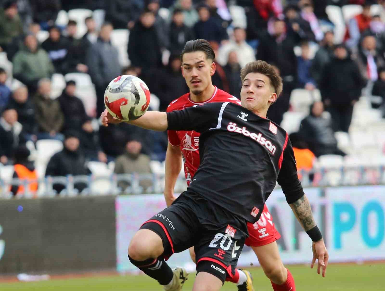 Trendyol 1. Lig: Özbelsan Sivasspor: 0 - Ankara Keçiörengücü: 1 12 trendyol 1 lig ozbelsan sivasspor 0 ankara keciorengucu 1 8 9AFP7VEm