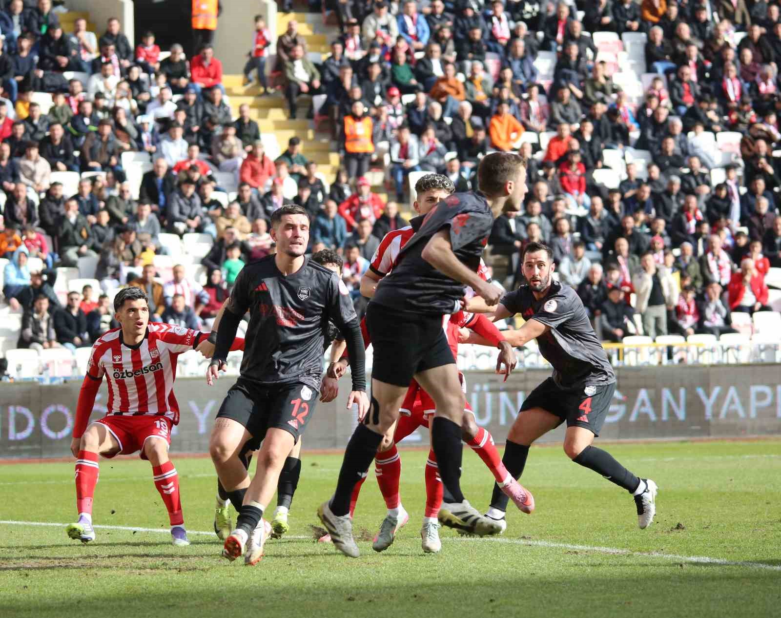 Trendyol 1. Lig: Özbelsan Sivasspor: 0 - Pendikspor: 0 14 trendyol 1 lig ozbelsan sivasspor 0 pendikspor 0 10 AnguWiXN