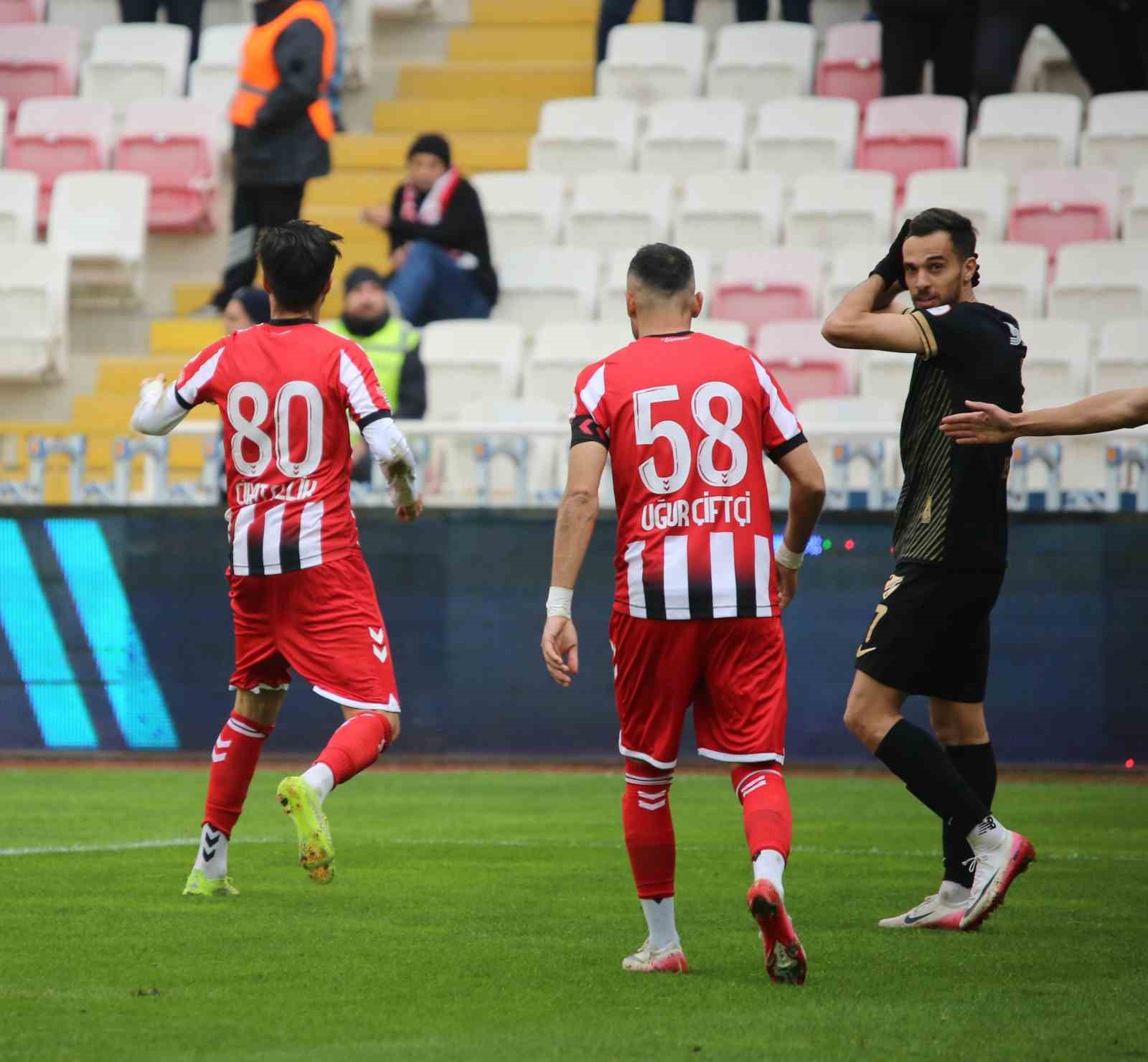 Trendyol 1. Lig: Özbelsan Sivasspor: 1 - Boluspor: 0 14 trendyol 1 lig ozbelsan sivasspor 1 boluspor 0 10 MN1sSs1U