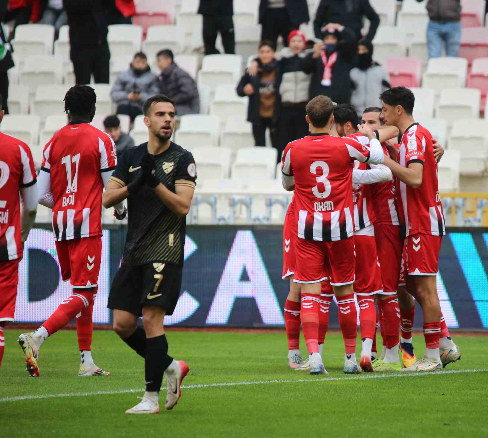 Trendyol 1. Lig: Özbelsan Sivasspor: 1 - Boluspor: 0 15 trendyol 1 lig ozbelsan sivasspor 1 boluspor 0 11 q2ICfbh7