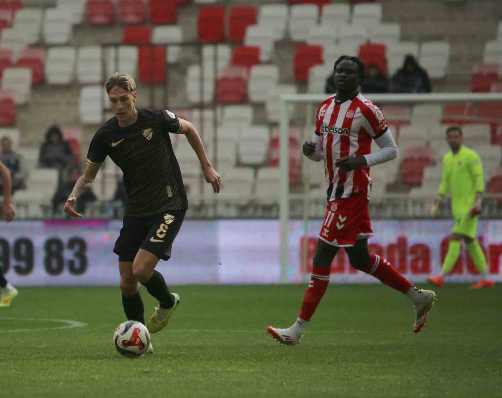 Trendyol 1. Lig: Özbelsan Sivasspor: 1 - Boluspor: 0 10 trendyol 1 lig ozbelsan sivasspor 1 boluspor 0 6 DNXZKpGp