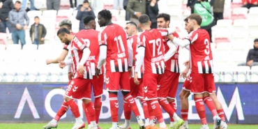 trendyol-1-lig-ozbelsan-sivasspor-1-boluspor-0-R3hsiQxF.jpg