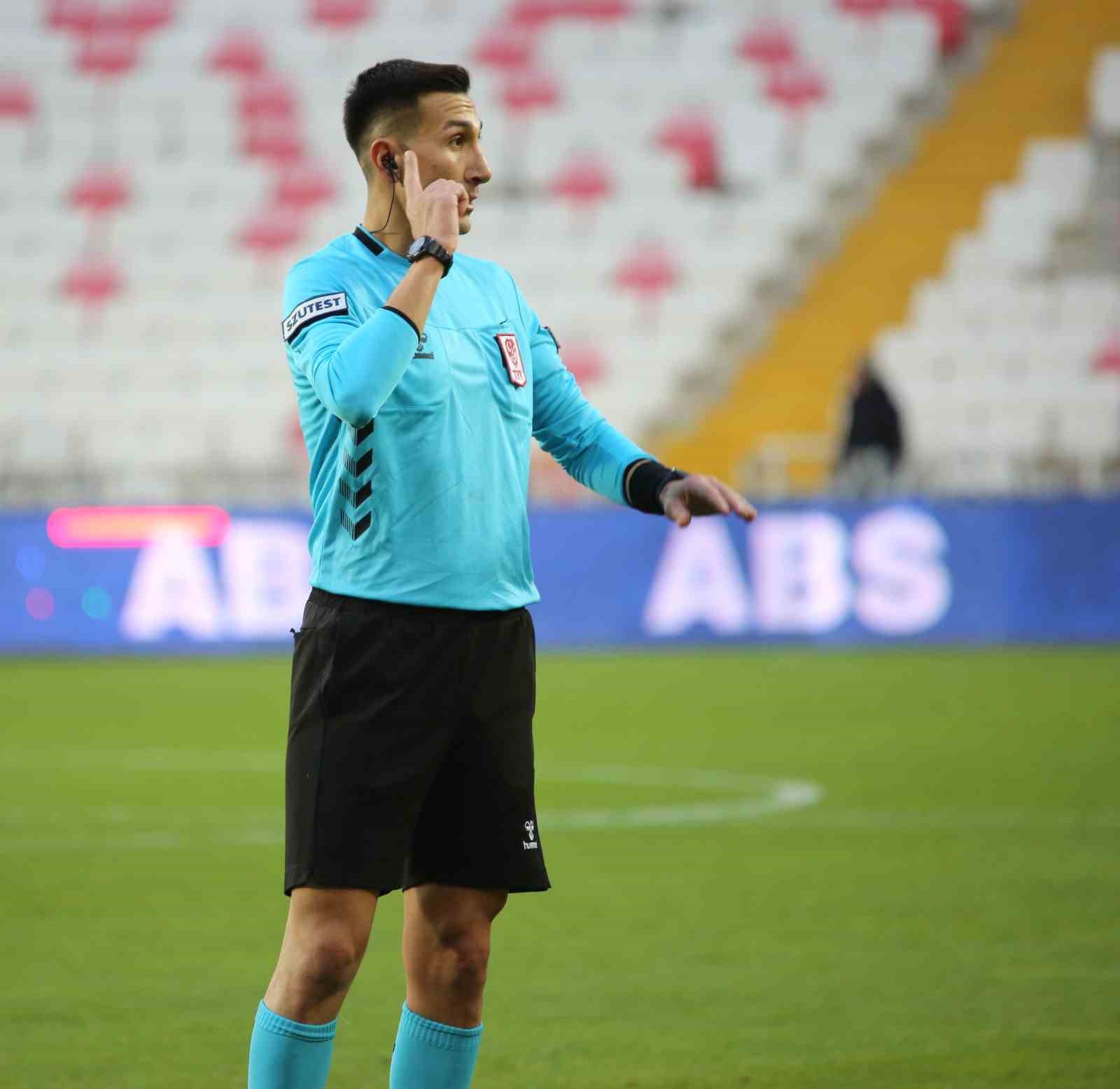 Trendyol 1. Lig: Özbelsan Sivasspor: 1 - Çorum FK: 1 18 trendyol 1 lig ozbelsan sivasspor 1 corum fk 1 14 buni7rZE