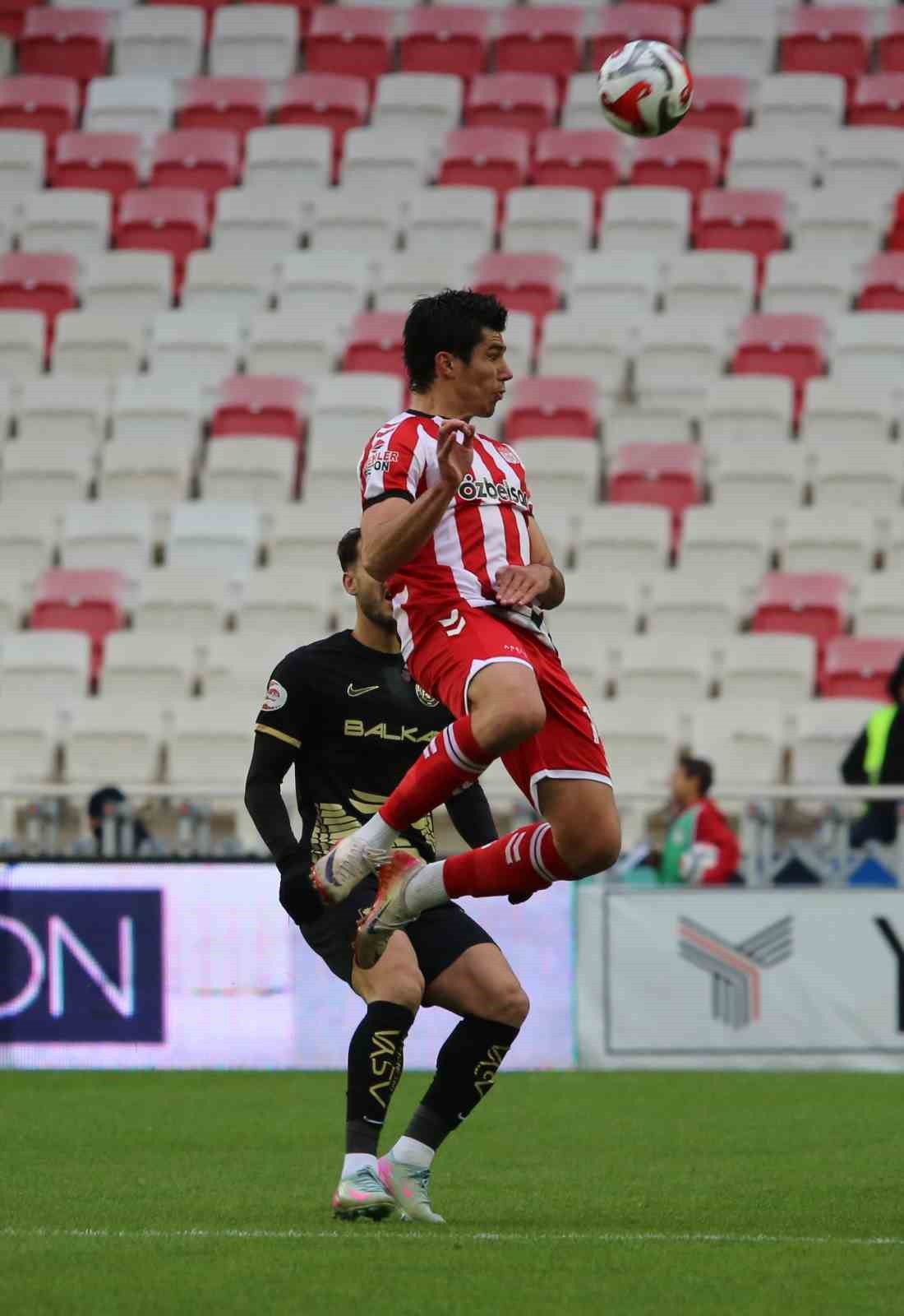 Trendyol 1. Lig: Özbelsan Sivasspor: 1 - Çorum FK: 1 24 trendyol 1 lig ozbelsan sivasspor 1 corum fk 1 20 acqizGAU