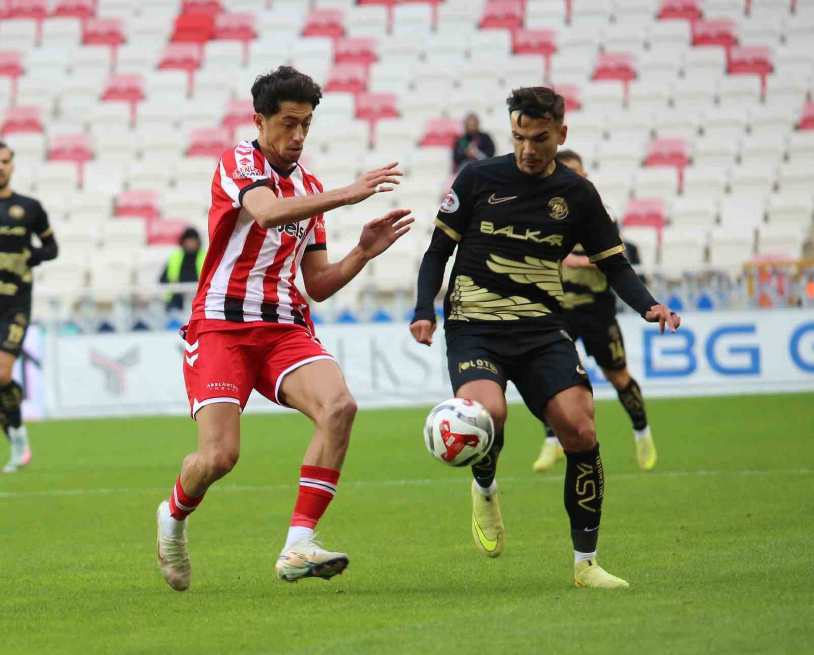Trendyol 1. Lig: Özbelsan Sivasspor: 1 - Çorum FK: 1 11 trendyol 1 lig ozbelsan sivasspor 1 corum fk 1 7 T7Mv8eHh