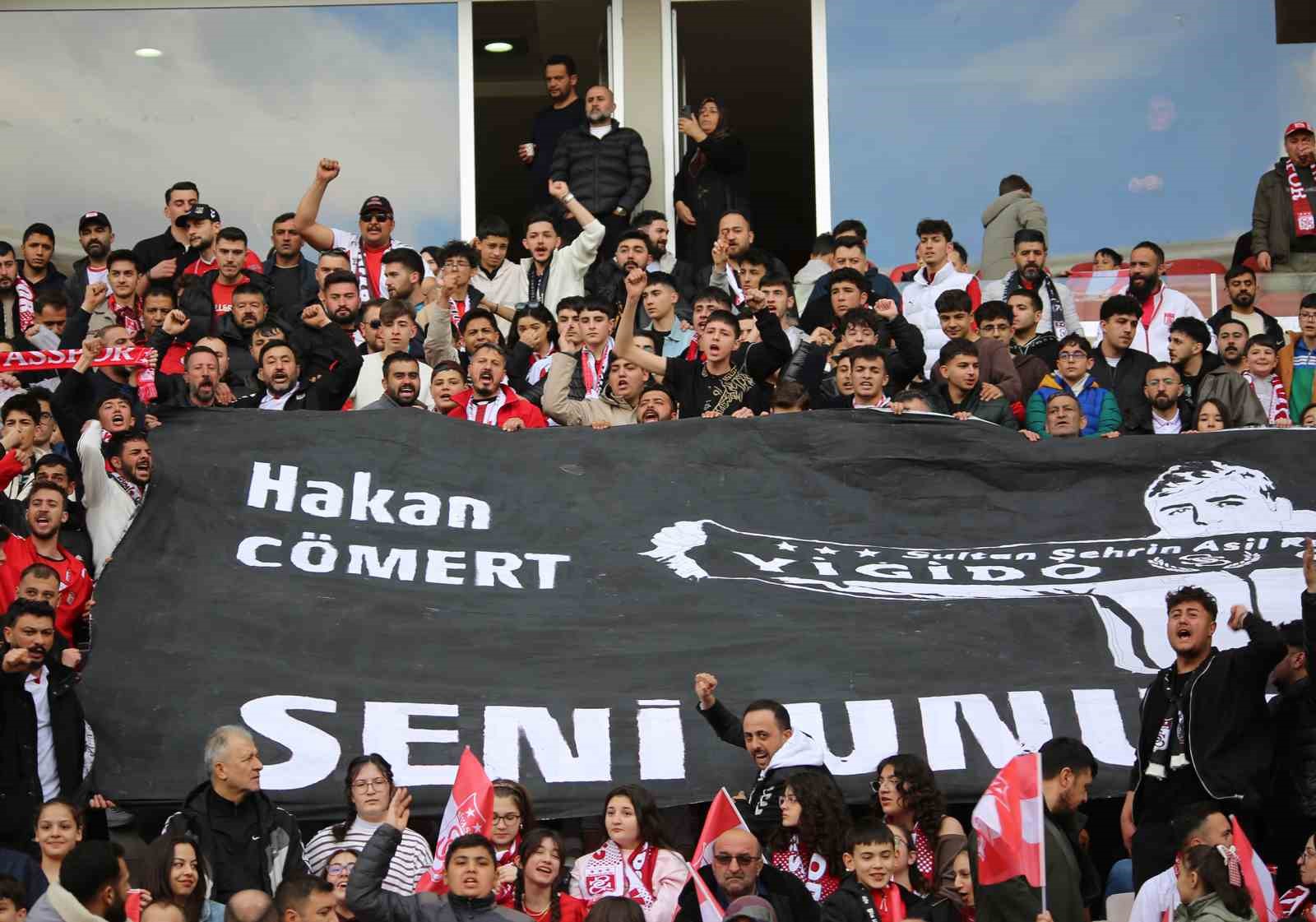 Trendyol 1. Lig: Özbelsan Sivasspor: 1 - Esenler Erokspor: 3 4 trendyol 1 lig ozbelsan sivasspor 1 esenler erokspor 3 0 1aWLNMEl