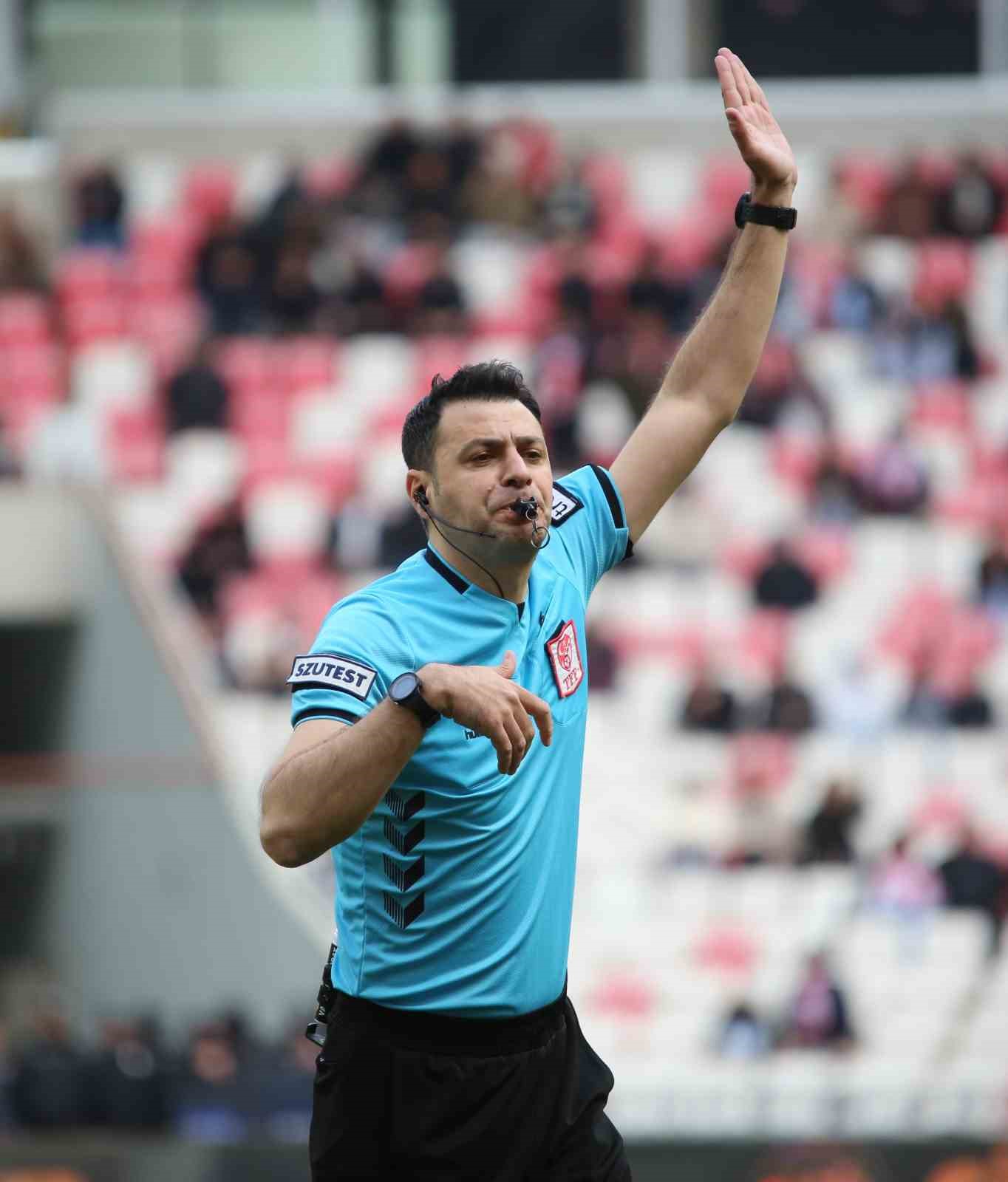 Trendyol 1. Lig: Özbelsan Sivasspor: 1 - Esenler Erokspor: 3 21 trendyol 1 lig ozbelsan sivasspor 1 esenler erokspor 3 17 gpcE8mOe