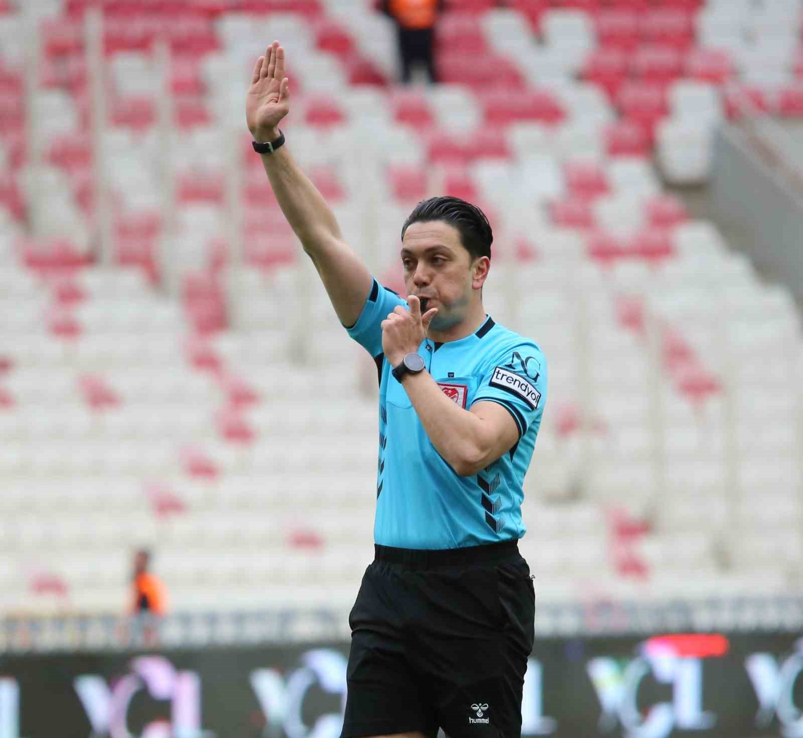 Trendyol 1. Lig: Özbelsan Sivasspor: 1 - İstanbulspor: 3 12 trendyol 1 lig ozbelsan sivasspor 1 istanbulspor 3 8 MYumVJGy