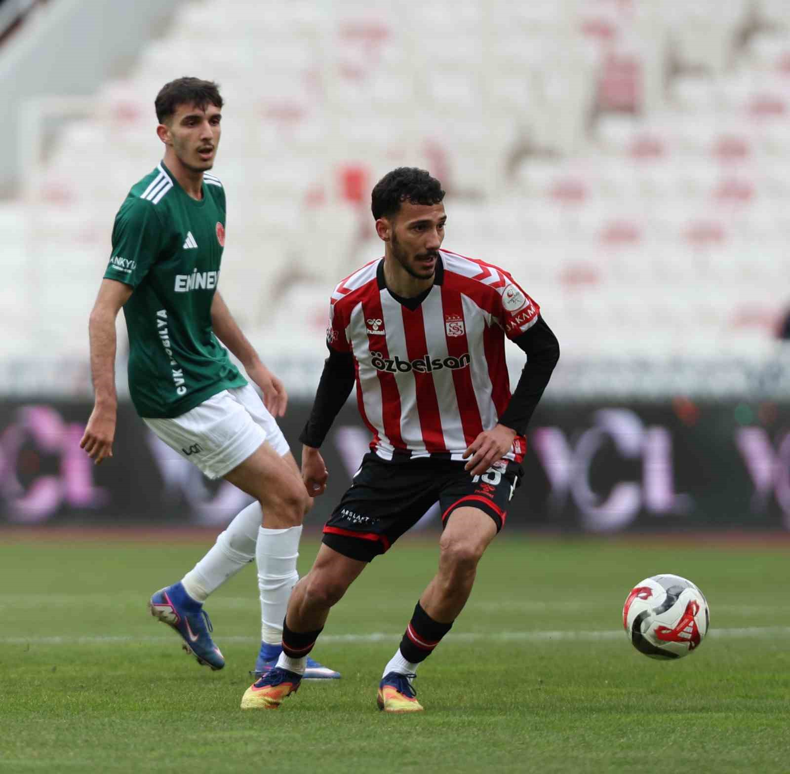 Trendyol 1. Lig: Özbelsan Sivasspor: 1 - Ümraniyespor: 0 14 trendyol 1 lig ozbelsan sivasspor 1 umraniyespor 0 10