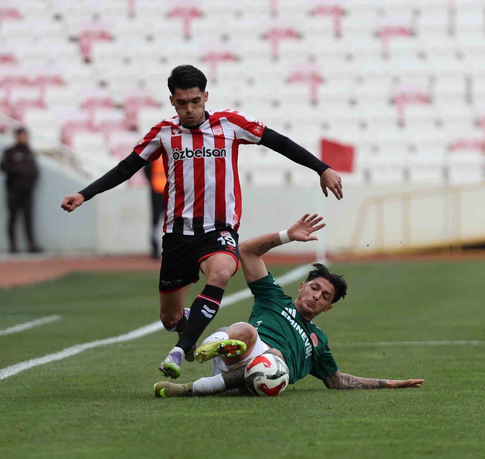 Trendyol 1. Lig: Özbelsan Sivasspor: 1 - Ümraniyespor: 0 15 trendyol 1 lig ozbelsan sivasspor 1 umraniyespor 0 11 6Bi8TIBu