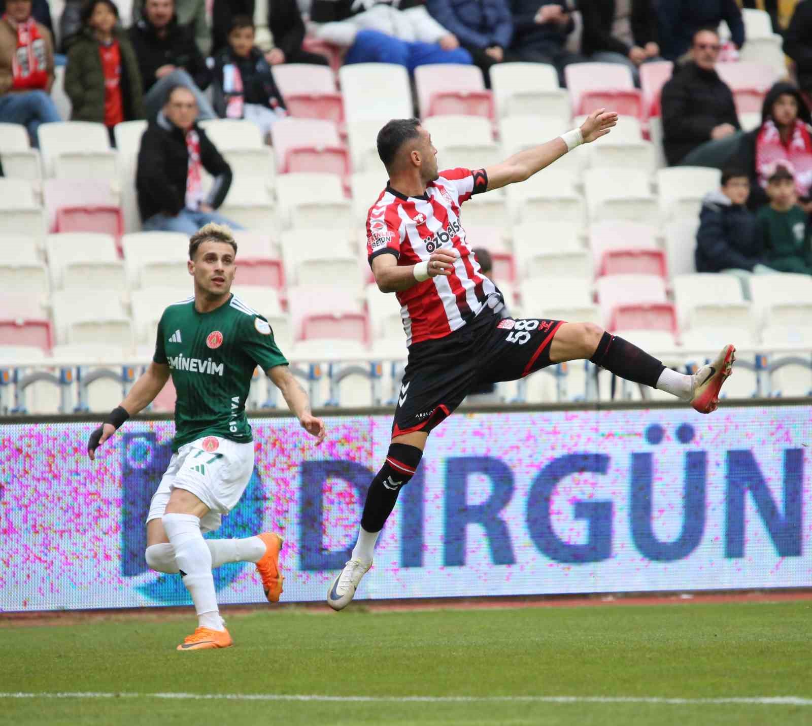 Trendyol 1. Lig: Özbelsan Sivasspor: 1 - Ümraniyespor: 0 10 trendyol 1 lig ozbelsan sivasspor 1 umraniyespor 0 6 nCr1NmqA