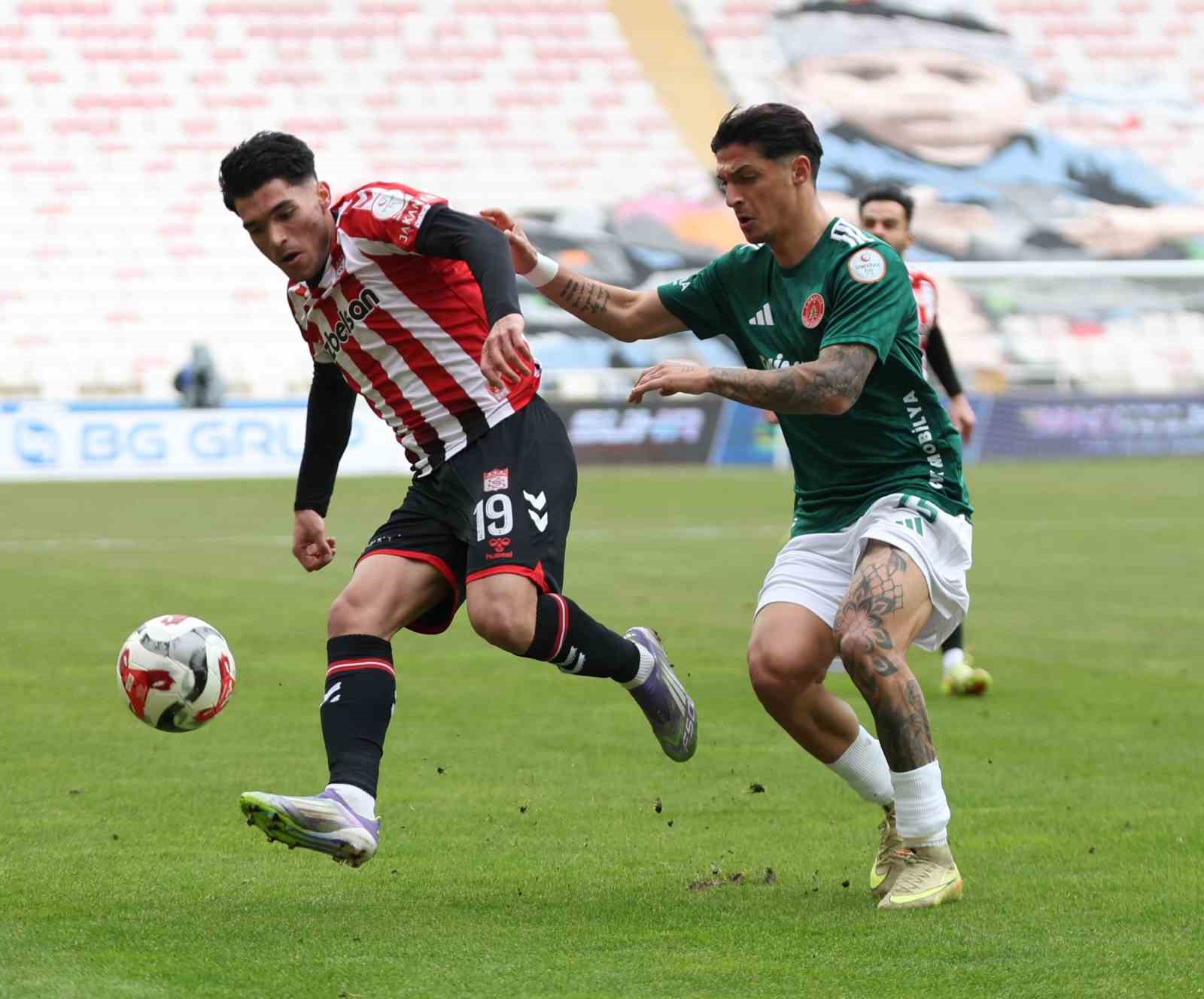 Trendyol 1. Lig: Özbelsan Sivasspor: 1 - Ümraniyespor: 0 13 trendyol 1 lig ozbelsan sivasspor 1 umraniyespor 0 9