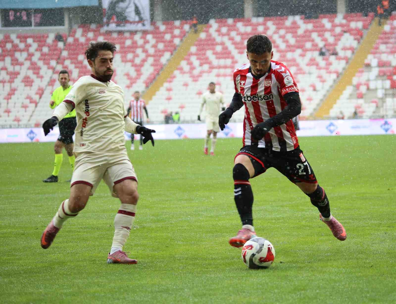 trendyol 1 lig ozbelsan sivasspor 2 bandirmaspor 0 8 Zd5gubtG