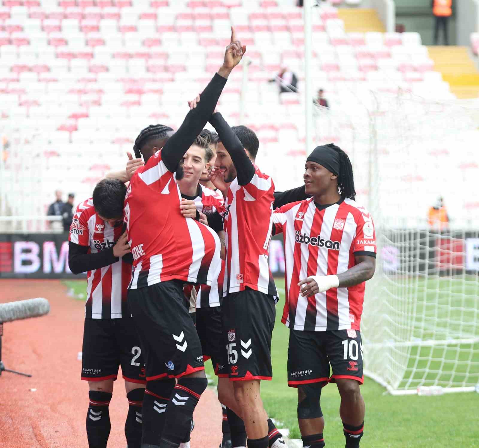 trendyol 1 lig ozbelsan sivasspor 2 igdir fk 1 0 qGXePOCX