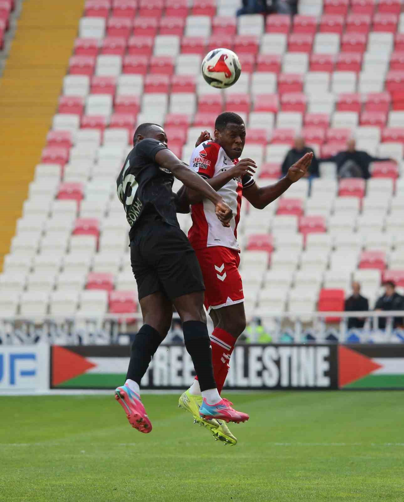 trendyol 1 lig ozbelsan sivasspor 3 manisa fk 2 17