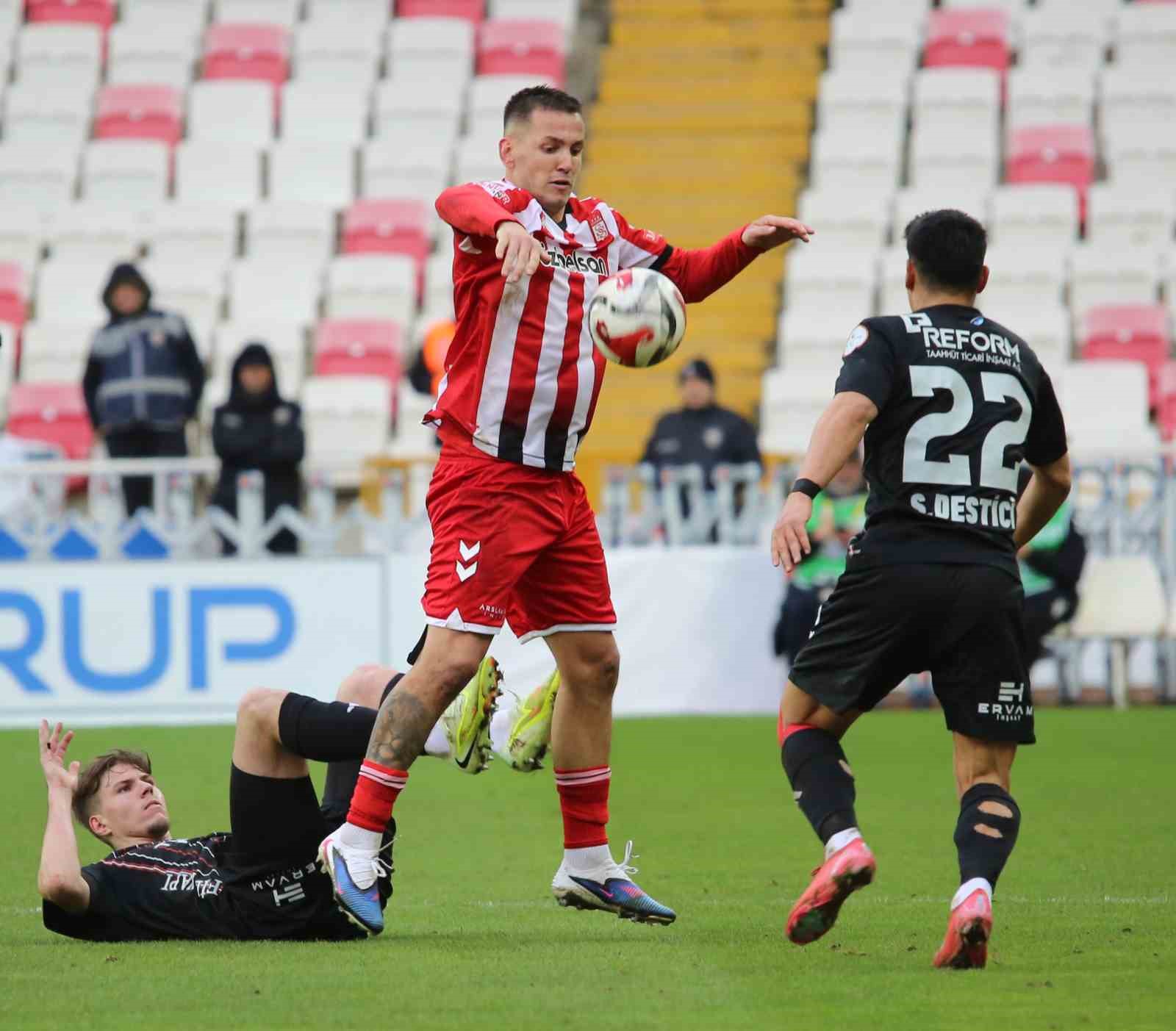 Trendyol 1. Lig: Özbelsan Sivasspor: 3 - Vanspor FK: 3 21 trendyol 1 lig ozbelsan sivasspor 3 vanspor fk 3 17 4Jm9VhGa