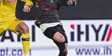 trendyol-1-lig-pendikspor-1-istanbulspor-1-Z4IuMGgu.jpg