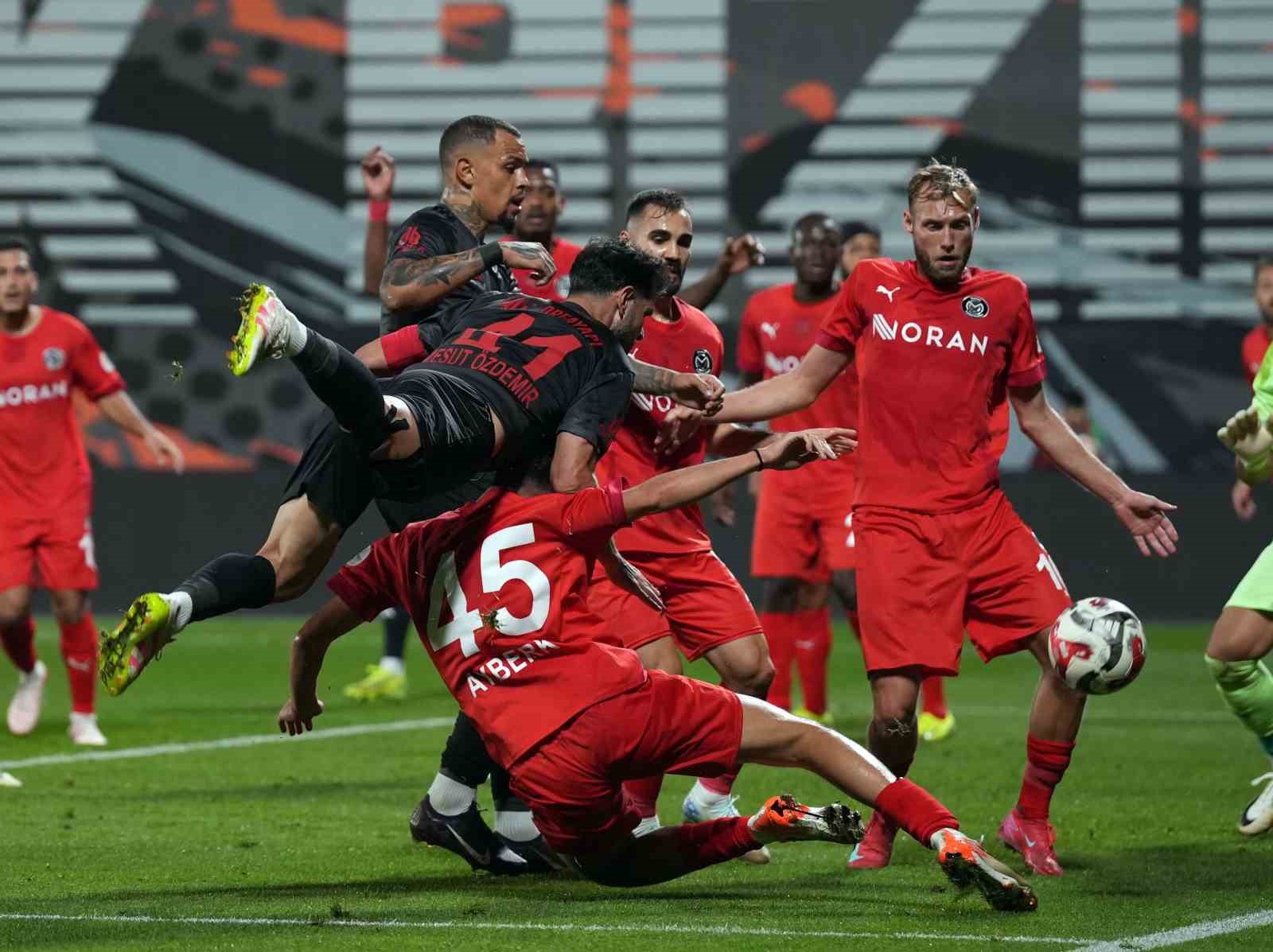 trendyol 1 lig pendikspor 2 manisa fk 0 12 FAzrtz7j