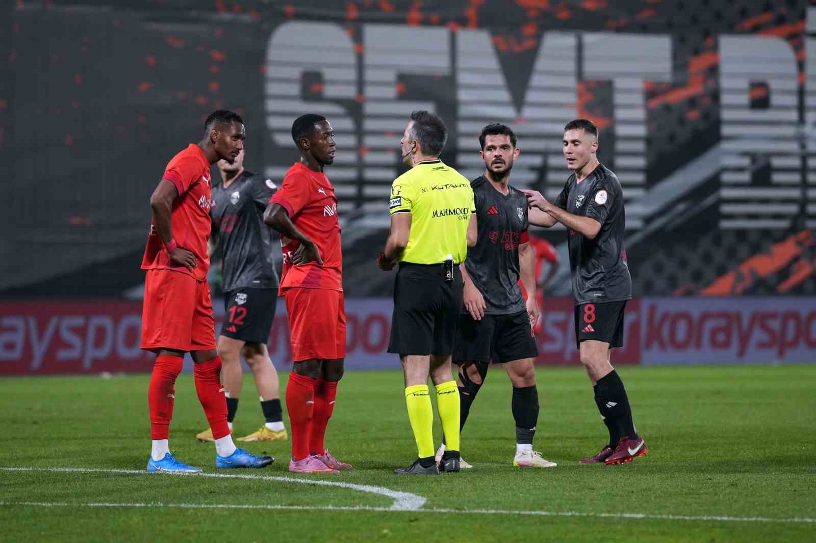 trendyol 1 lig pendikspor 2 manisa fk 0 32 tsQ6Hkr7