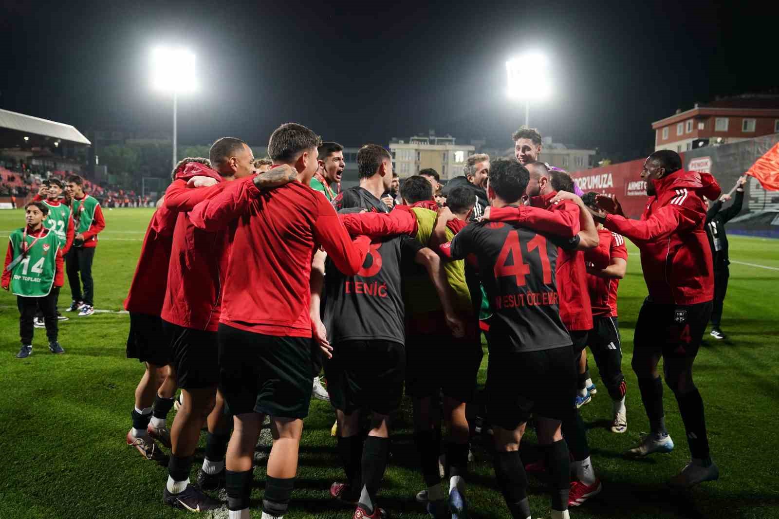 trendyol 1 lig pendikspor 2 manisa fk 0 50 v5dHIalG