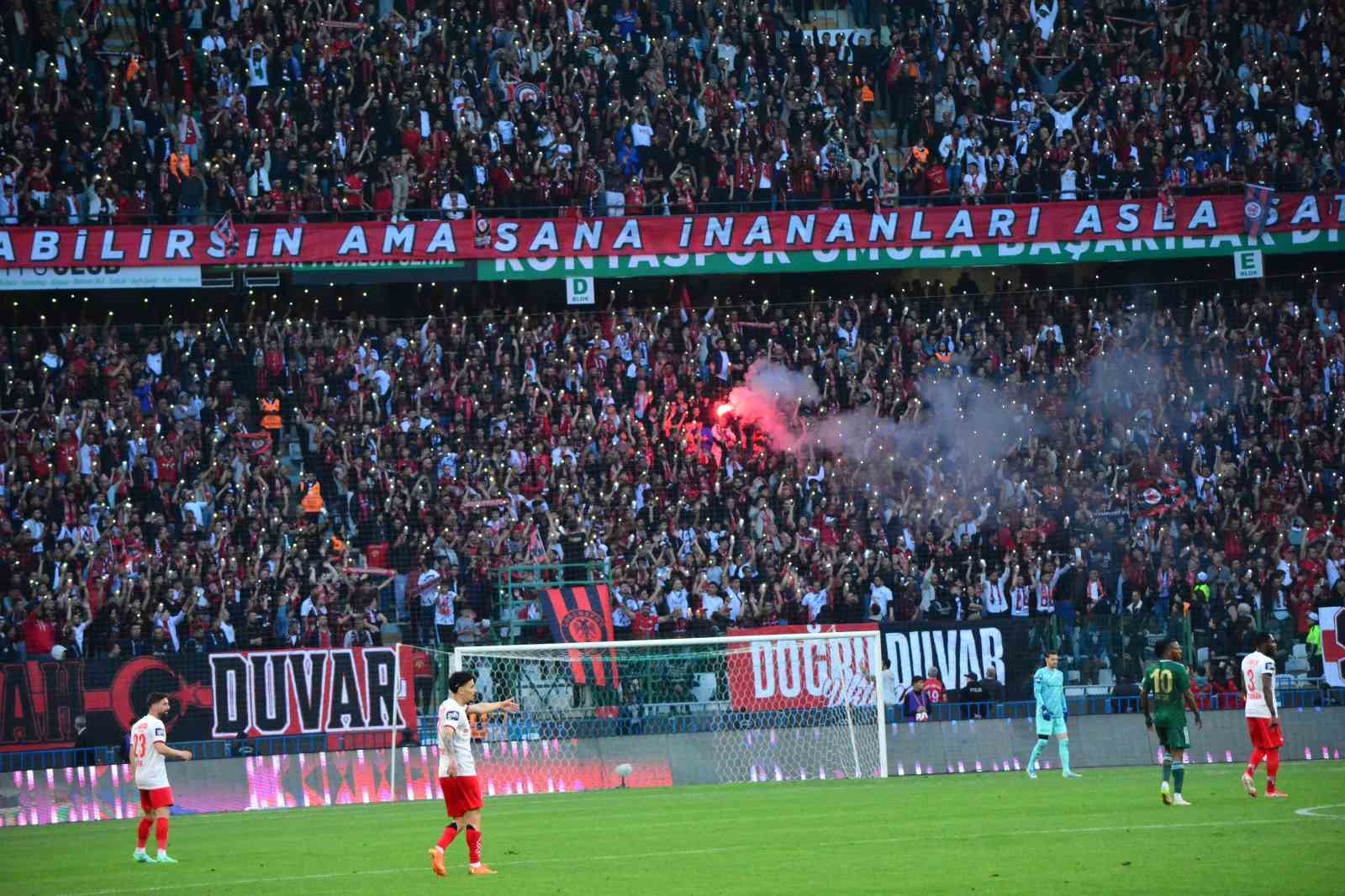 trendyol 1 lig play off final esenler erokspor 0 corum fk 1 ilk yari CrpV2Nmq