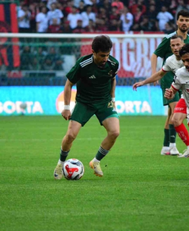trendyol-1-lig-play-off-final-esenler-erokspor-0-corum-fk-1-ilk-yari-k14Uuudk.jpg