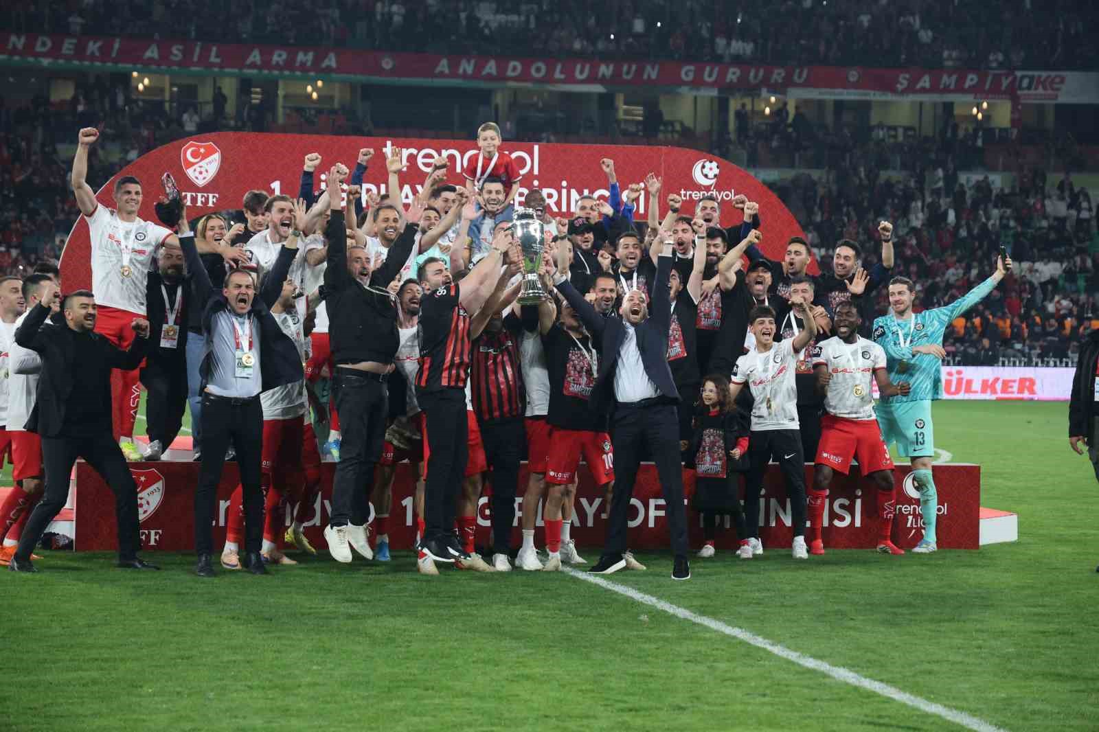 Trendyol 1. Lig play-off şampiyonu Çorum FK kupasına kavuştu 14 trendyol 1 lig play off sampiyonu corum fk kupasina kavustu 10 W3zN657A