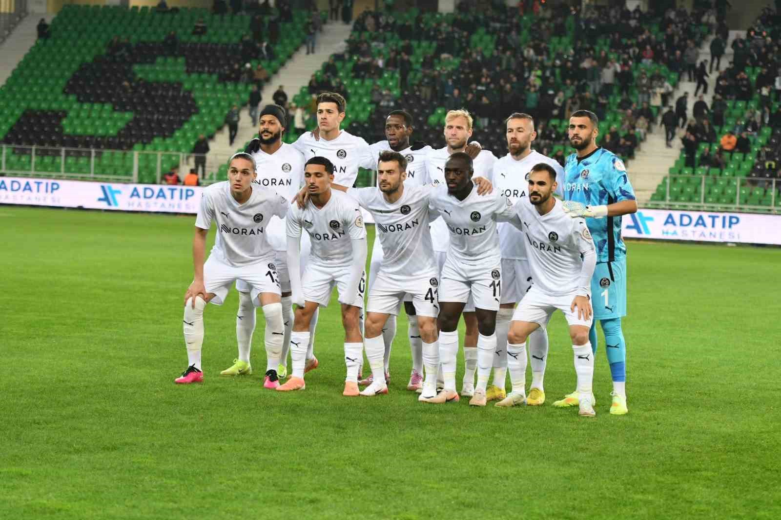 Trendyol 1. Lig: Sakaryaspor: 0 - Manisa Futbol Kulübü: 2 8 trendyol 1 lig sakaryaspor 0 manisa futbol kulubu 2 4 WLRgBHIa