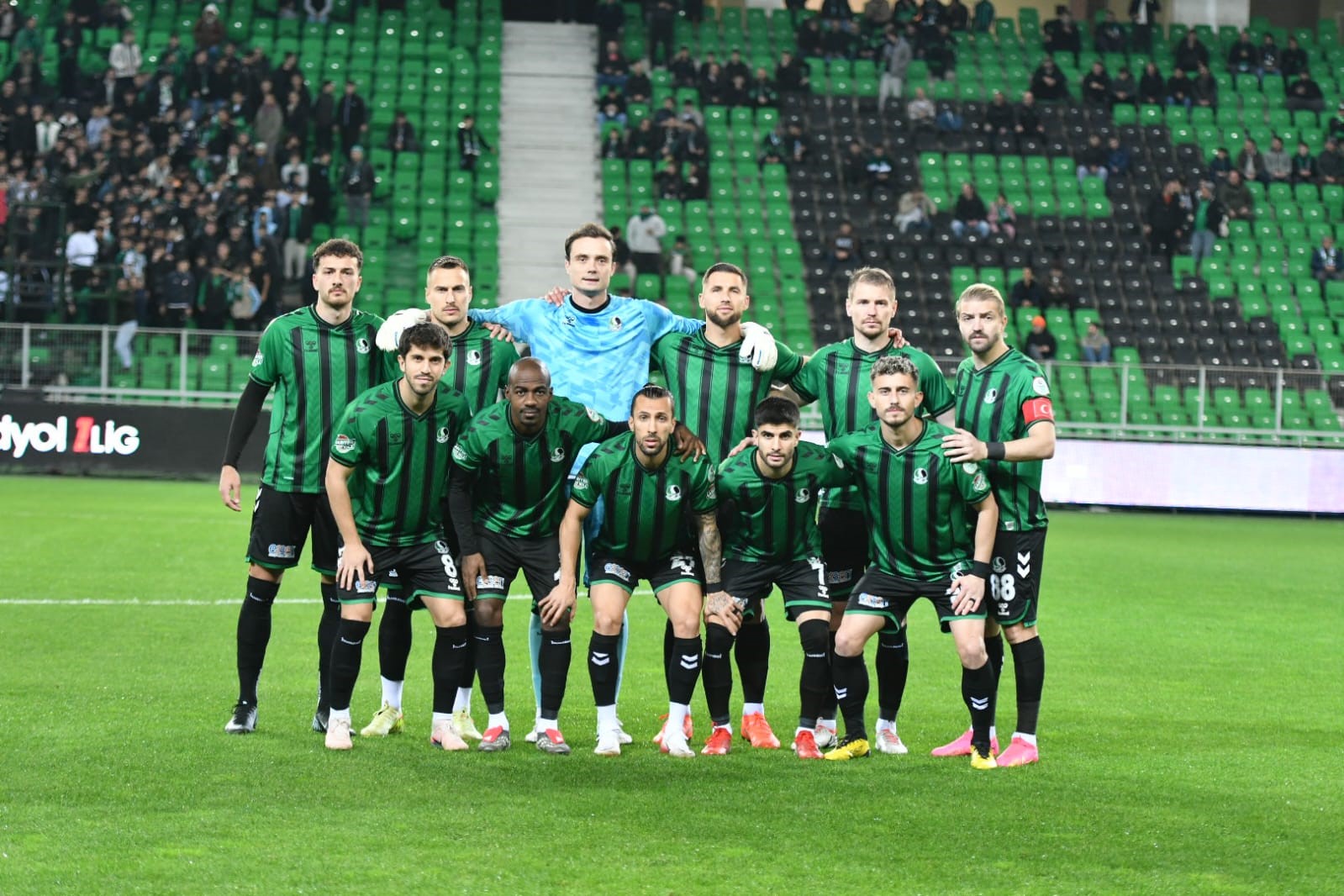 Trendyol 1. Lig: Sakaryaspor: 1 - Bandırmaspor: 1 8 trendyol 1 lig sakaryaspor 1 bandirmaspor 1 4