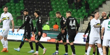 trendyol-1-lig-sakaryaspor-1-esenler-erokspor-2-g7eZVUJ7.jpg
