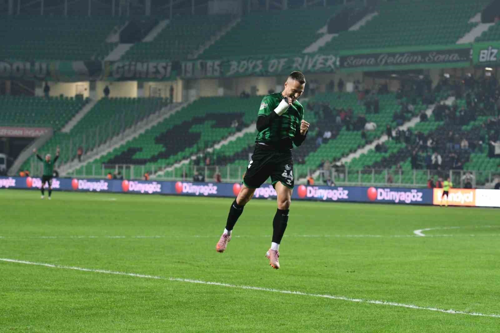 trendyol 1 lig sakaryaspor 3 hatayspor 0 8 ULDvQFhK