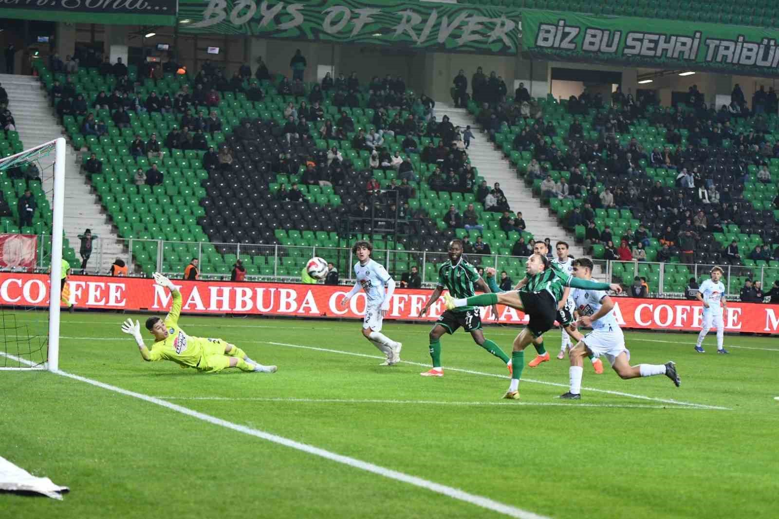 trendyol 1 lig sakaryaspor 4 adana demirspor 0 3