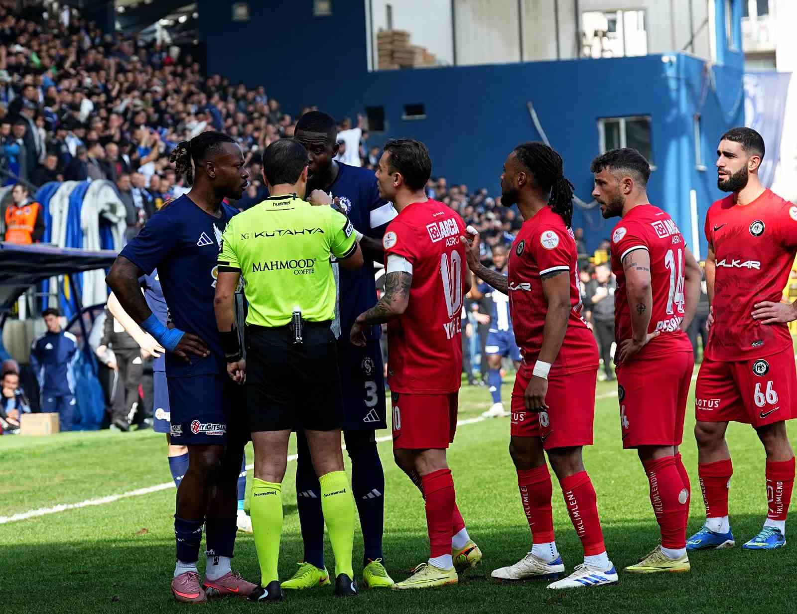 Trendyol 1. Lig: Sarıyer: 1 - Çorum FK: 2 19 trendyol 1 lig sariyer 1 corum fk 2 15 eBpOGQps