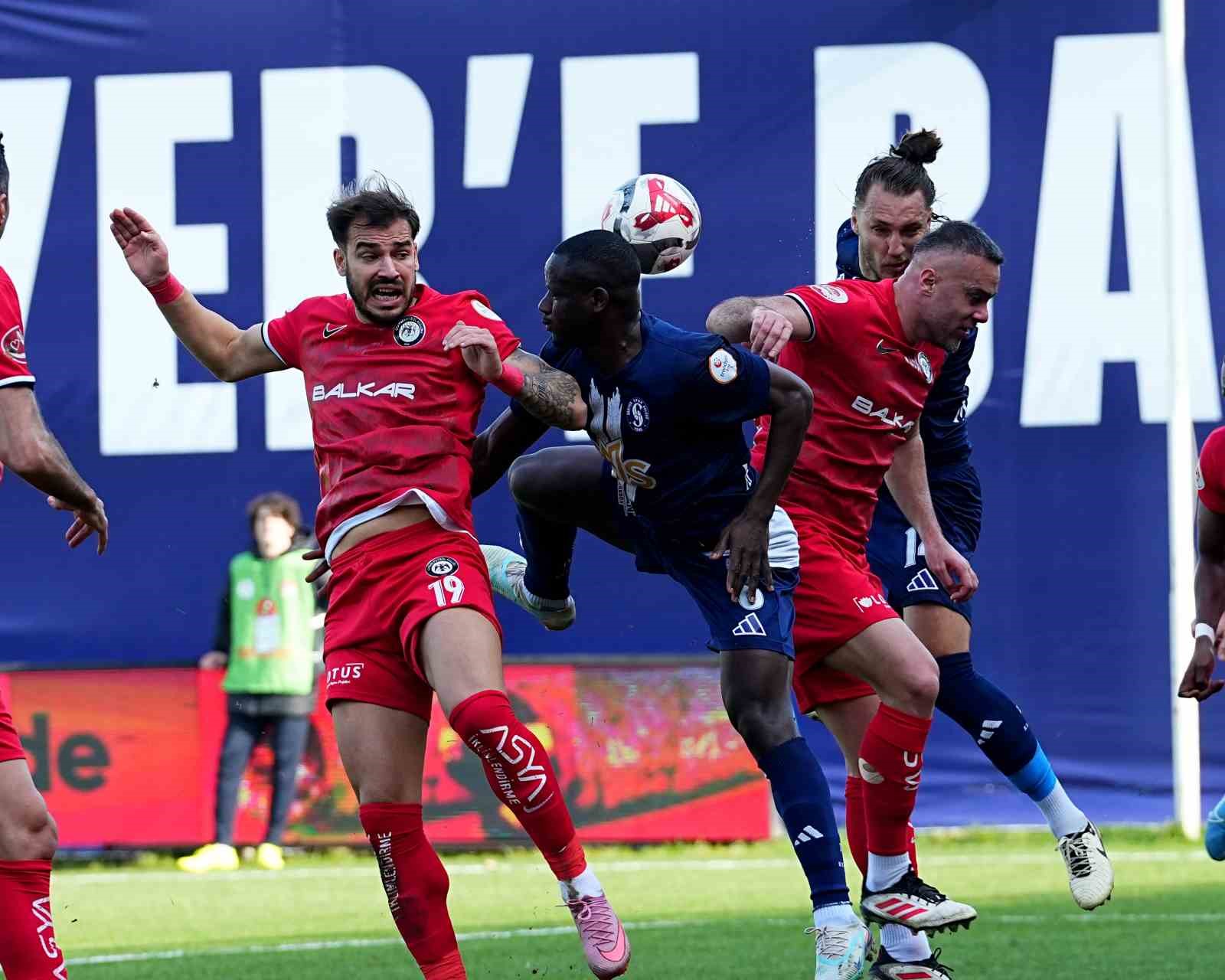 Trendyol 1. Lig: Sarıyer: 1 - Çorum FK: 2 25 trendyol 1 lig sariyer 1 corum fk 2 21 Xsnd7pXA