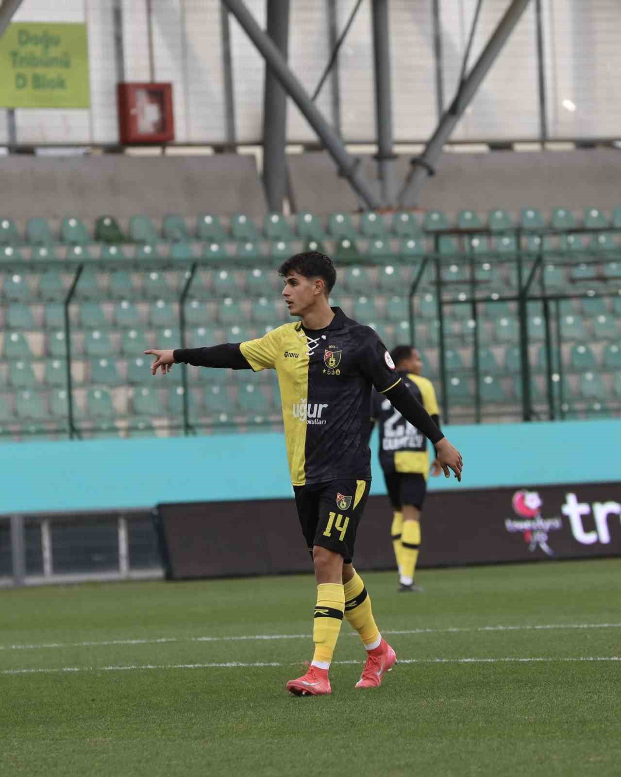 trendyol 1 lig serikspor 0 istanbulspor 3 3 ChIZQ2Yy