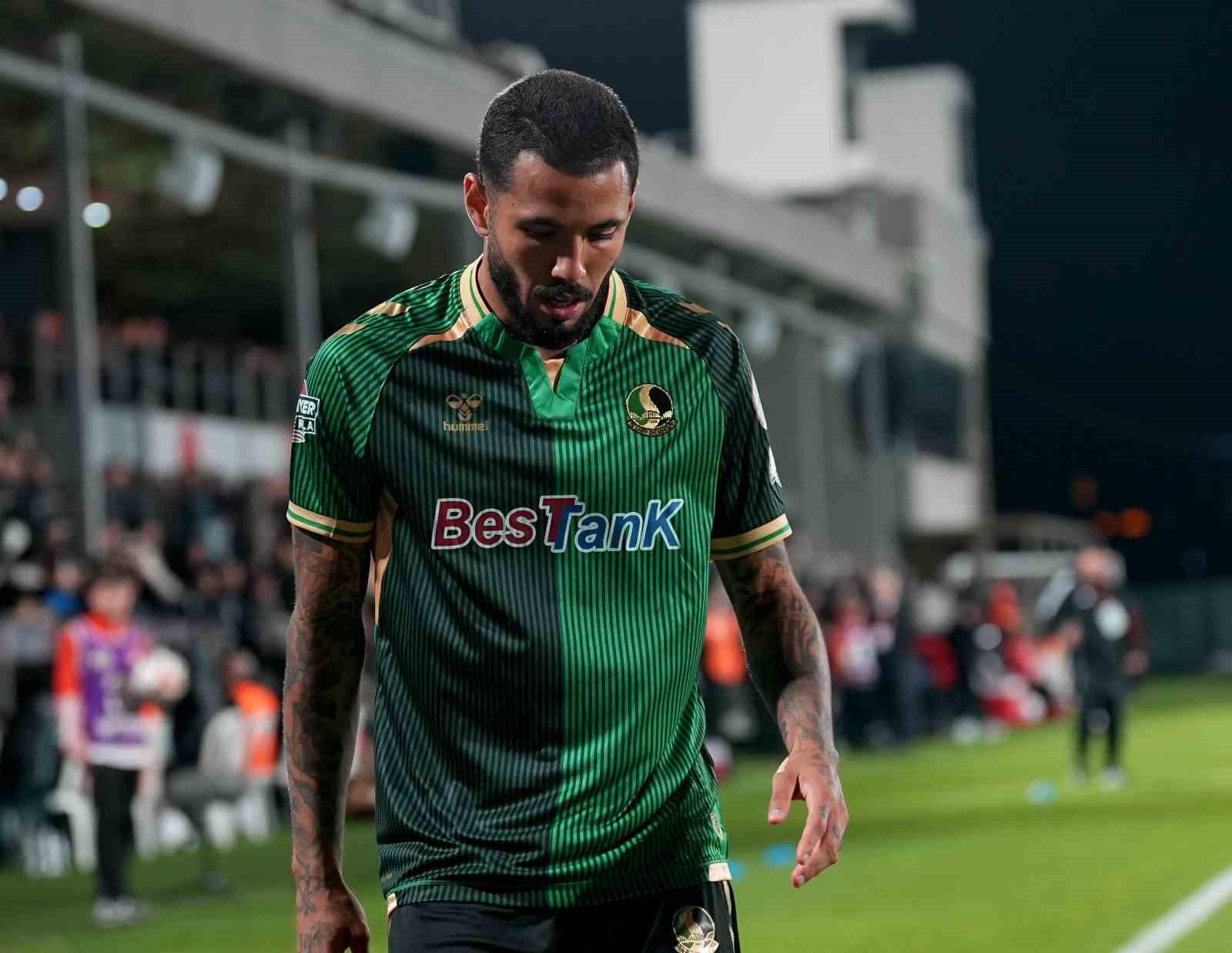 trendyol 1 lig umraniyespor 2 sakaryaspor 0 26 BADpW9RT